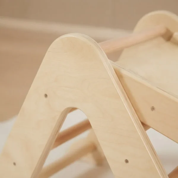 Montessori Gimnasio Triángulo Tobogán Y Trepador
